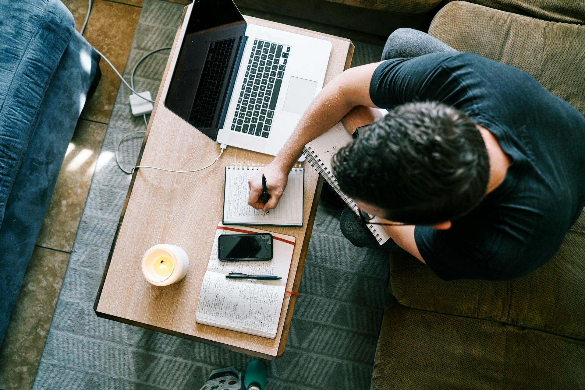 How to Choose an AI Meeting Note Taker