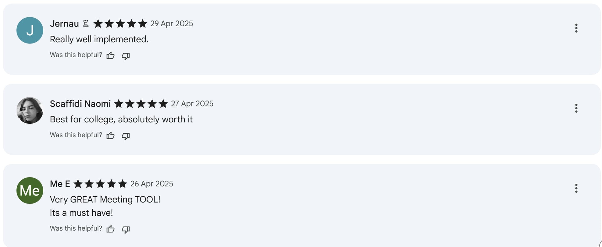 Las opiniones de 5 estrellas de Tactiq en Chrome Store parecen sospechosas