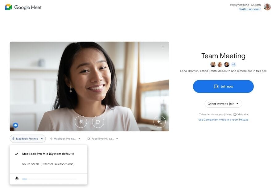 Selecione o microfone certo em seu teste Google Meet .