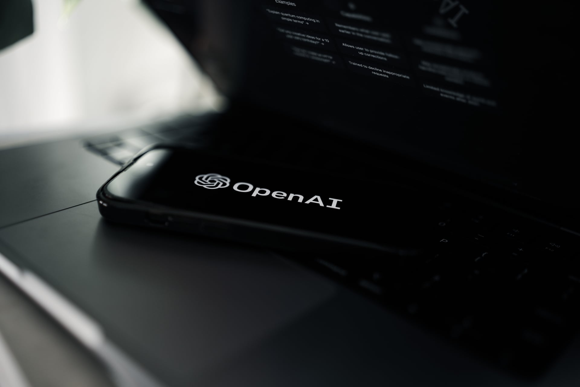 ChatGPT von OpenAI erobert die Welt im Sturm: Lesen Sie, wie Produktmanager es nutzen