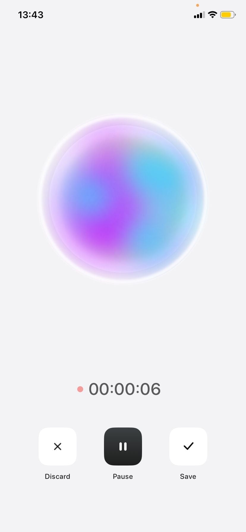 Screenshot: Notee's recording screen — animated gradient orb, 00:00:06 timer, Discard/Pause/Save controls